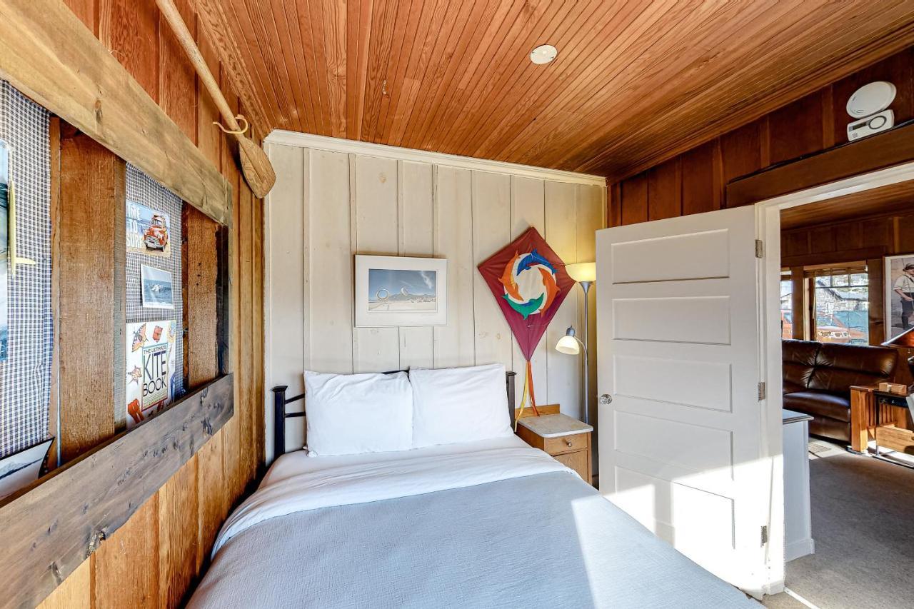 Cottage By The Sea Manzanita Luaran gambar